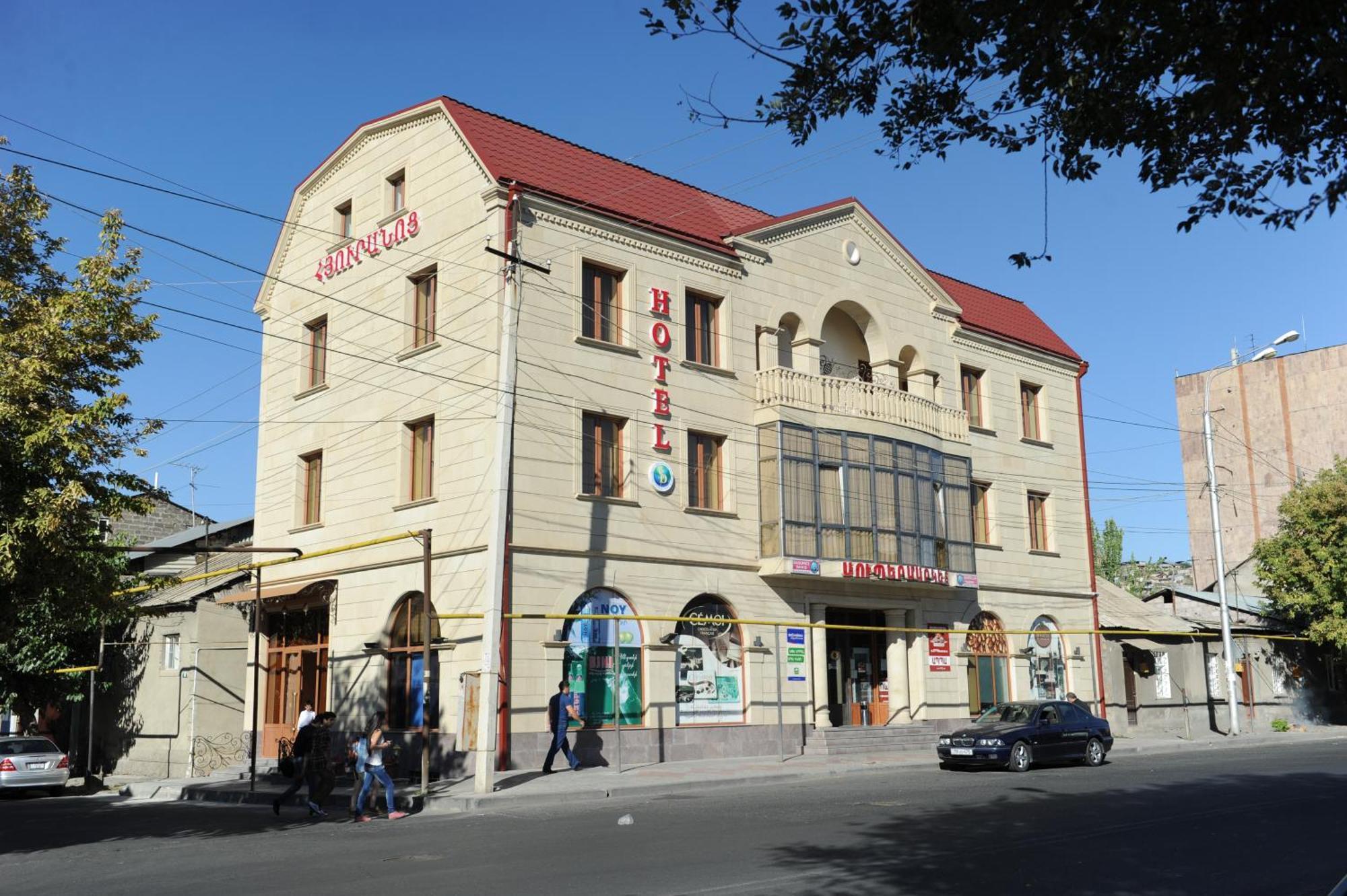 Sd Hotel Jerevan Eksteriør billede