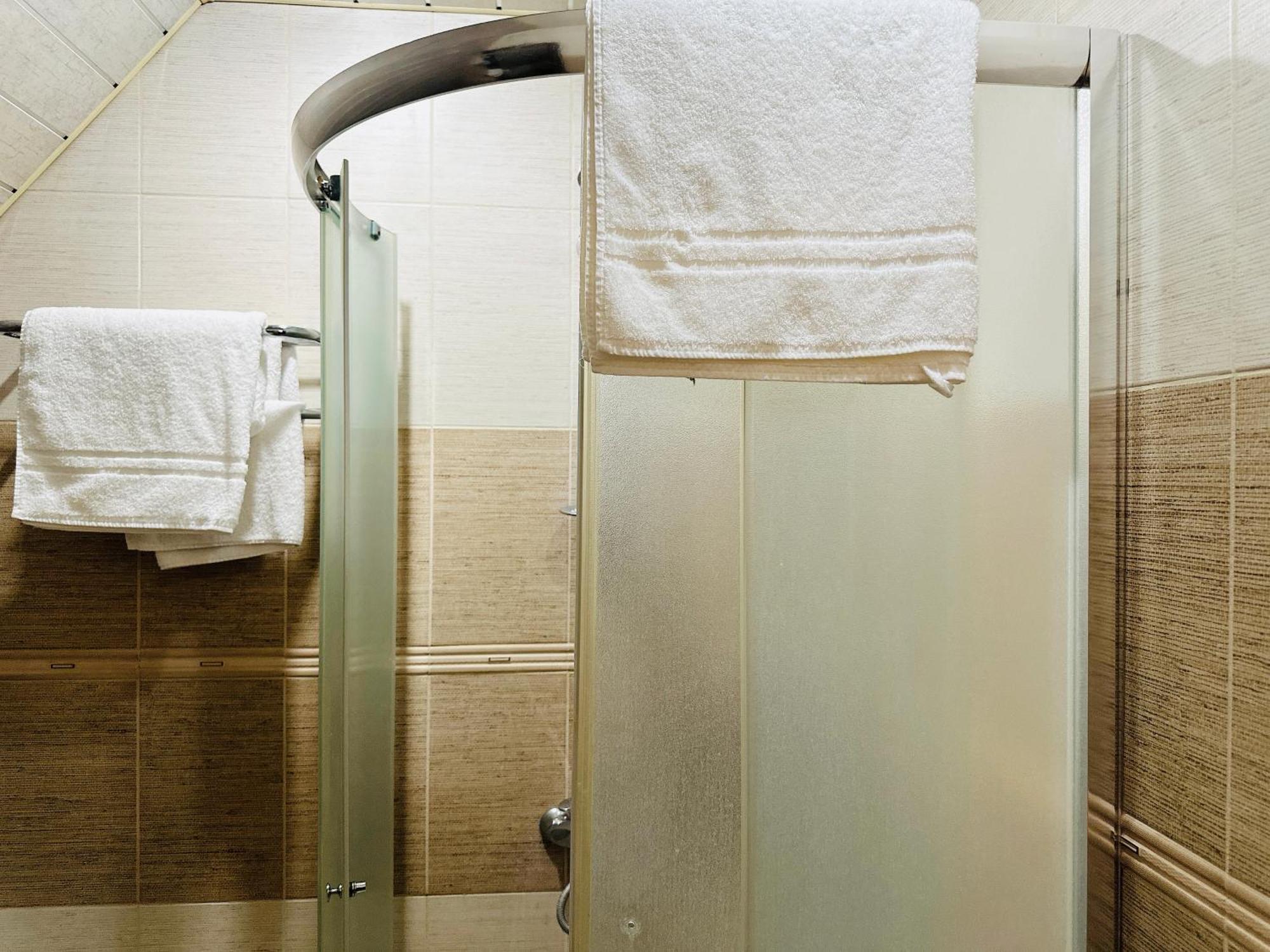 Sd Hotel Jerevan Eksteriør billede
