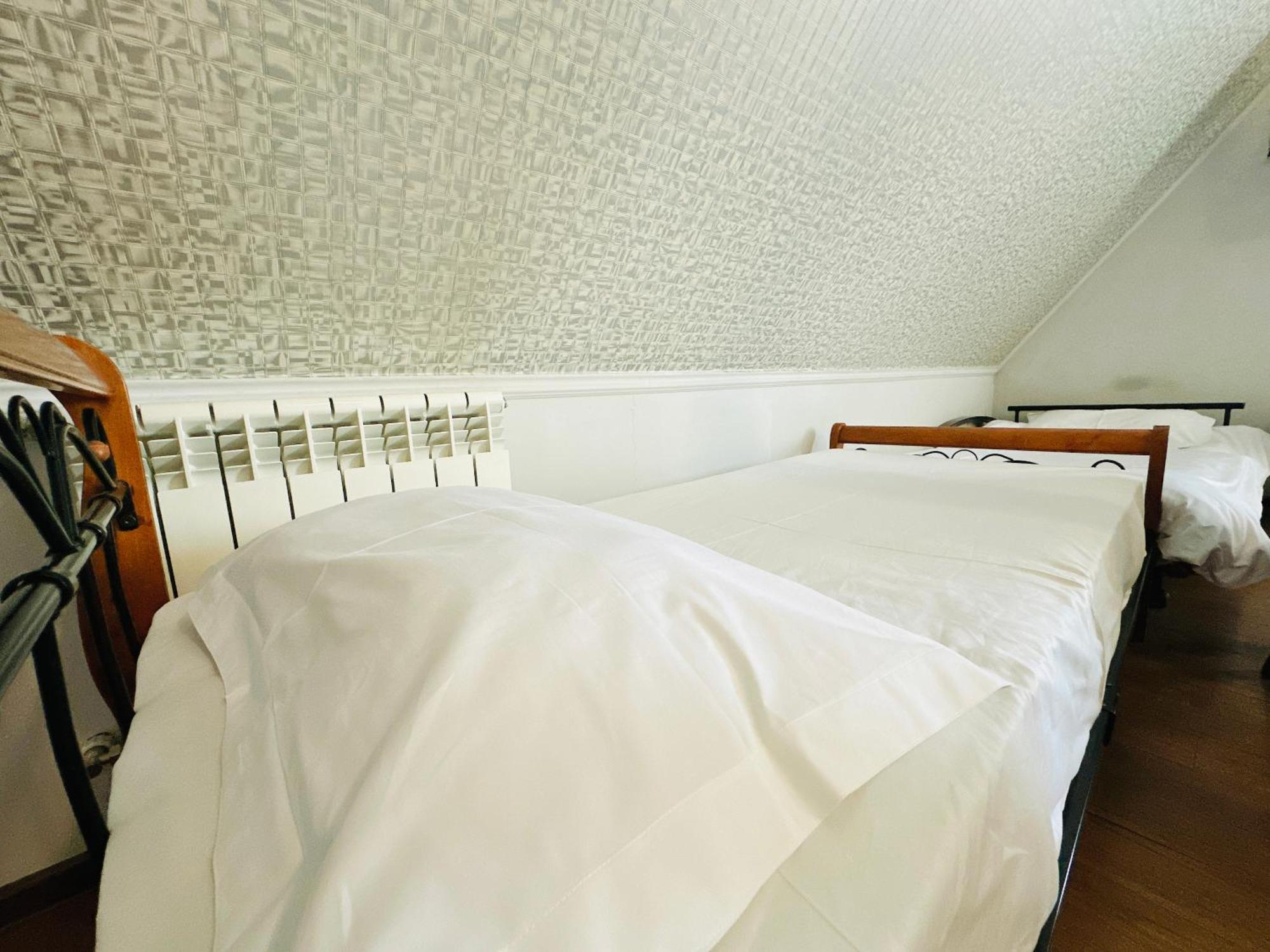 Sd Hotel Jerevan Eksteriør billede